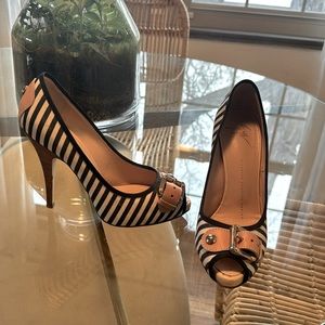 Giuseppe Zanotti Striped Buckle Peep toe Pump